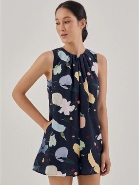 Love, Bonito Kiara Tie Back Romper Size 6